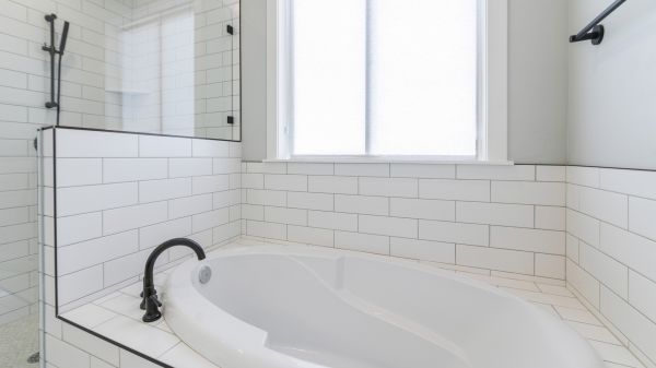 Bathtub Tile Installation Service